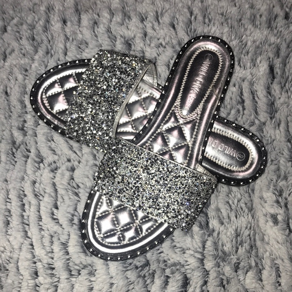 Fashion Nova Let Me See You Glitter Slides